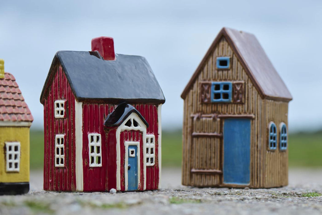 Teelichthaus Lichterhaus Nyhavn 17cm Rot Blau Keramik Fachwerkhaus Teelichthalter