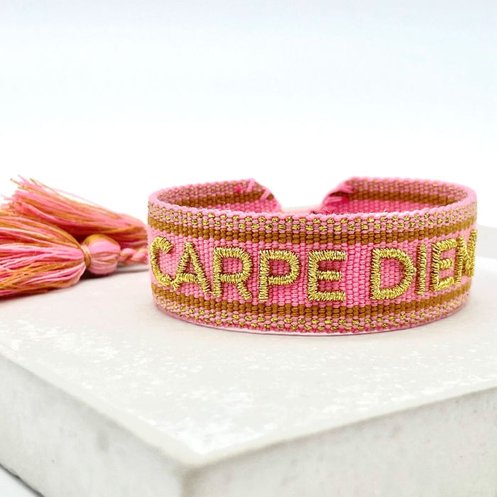 Canvas Statement Armband Carpe Diem Rose Gold besticktes Webarmband