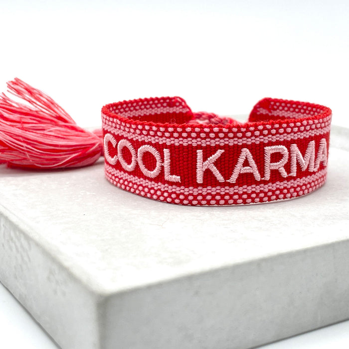 Canvas Statement Armband Cool Karma Rot besticktes Webarmband