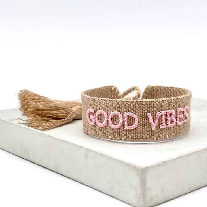 Canvas Statement Armband Good Vibes Braun / Taupe Rose besticktes Webarmband