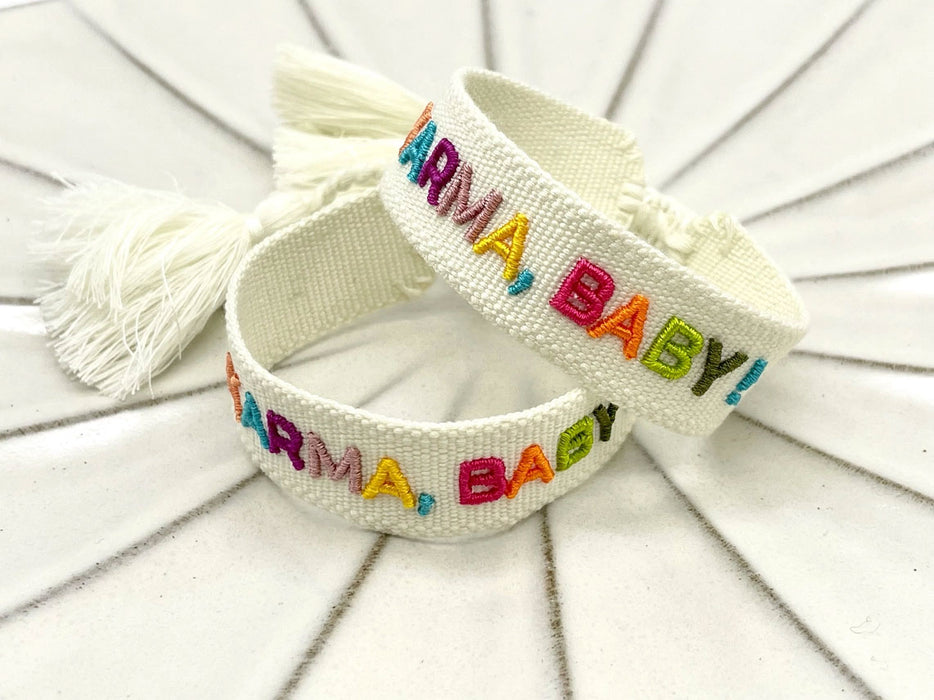 Canvas Statement Armband Karma Baby Multi Bunt besticktes Webarmband