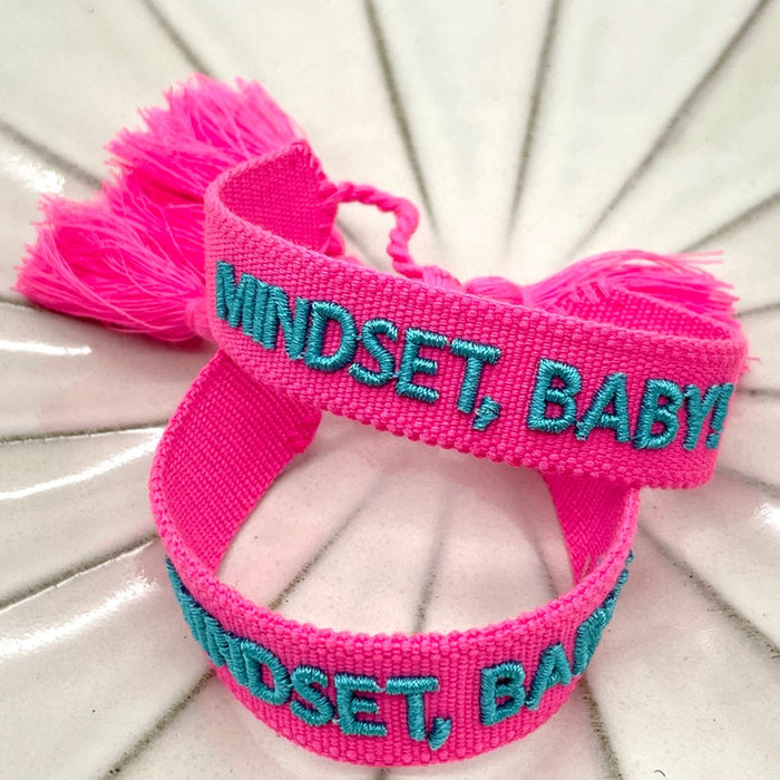 Canvas Statement Armband Mindset Baby Pink Türkis besticktes Webarmband