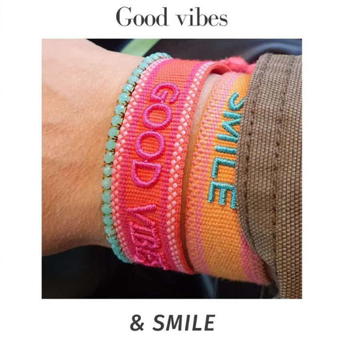 Canvas Statement Armband Smile Orange Türkis besticktes Webarmband